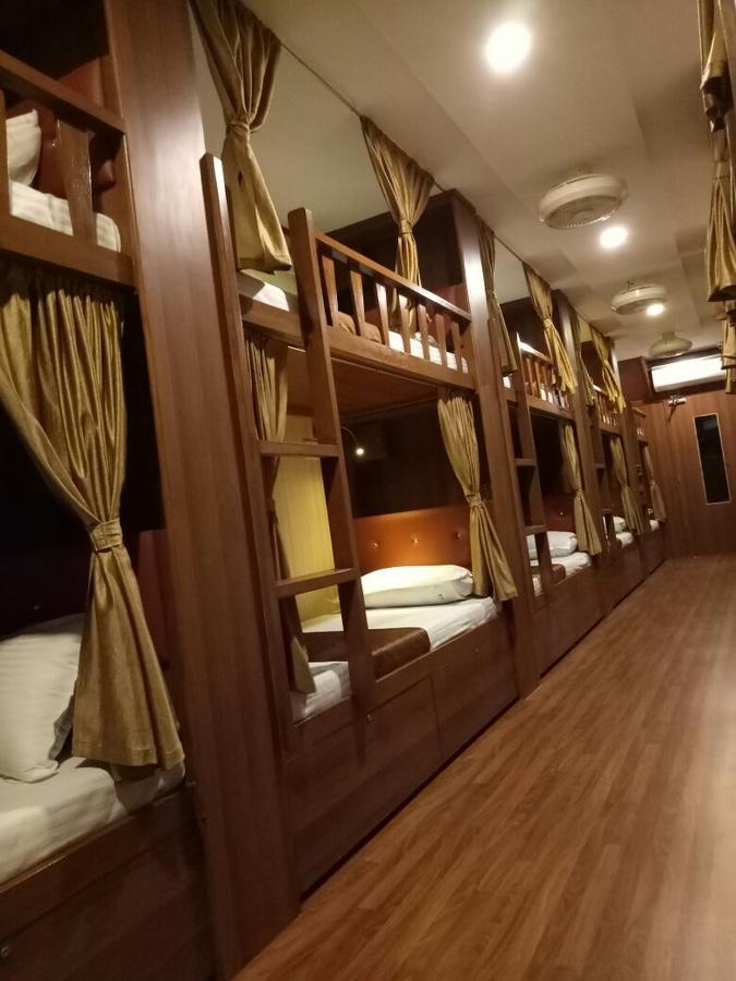 Classic Dormitory Bombaj Zewnętrze zdjęcie