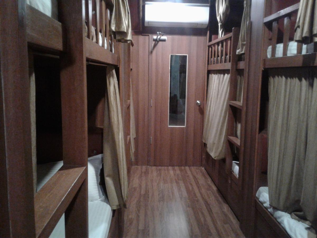 Classic Dormitory Bombaj Zewnętrze zdjęcie